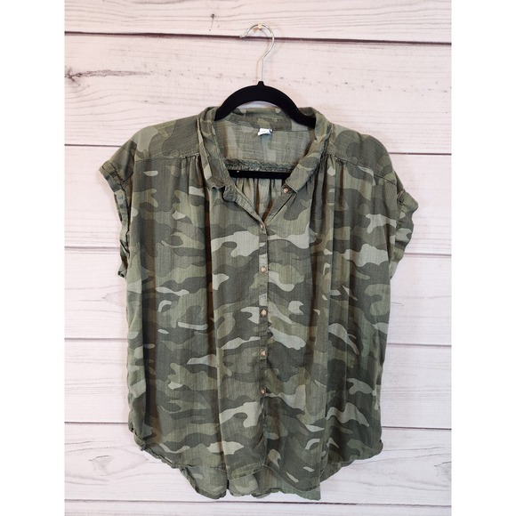 Old Navy Women's Green Camouflage Cap Sleeve Button Front Blouse Size Medium - Picture 1 of 6